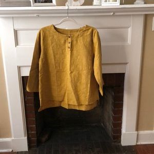 Mustard blouse ~ New without tag